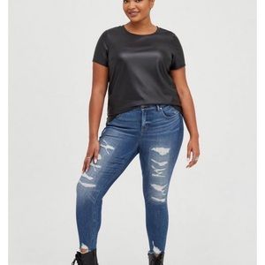 Torrid Faux Leather Tee Shirt Black NWT 3x